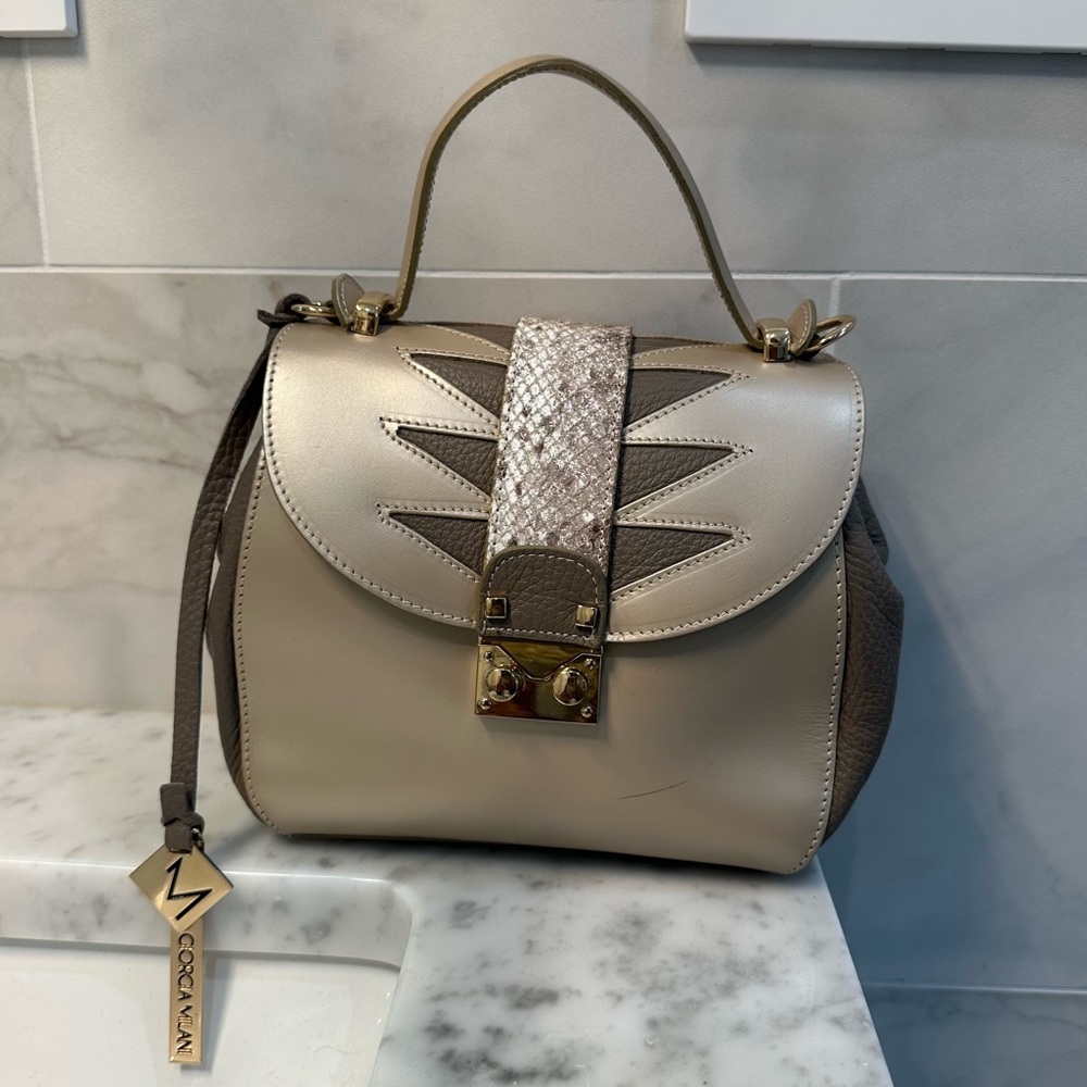 Giorgia Milani Genuine Leather View 3